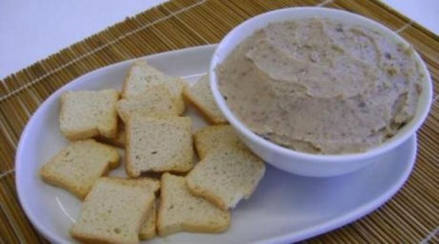 recipe image Pasta de pinhão com gengibre e melado